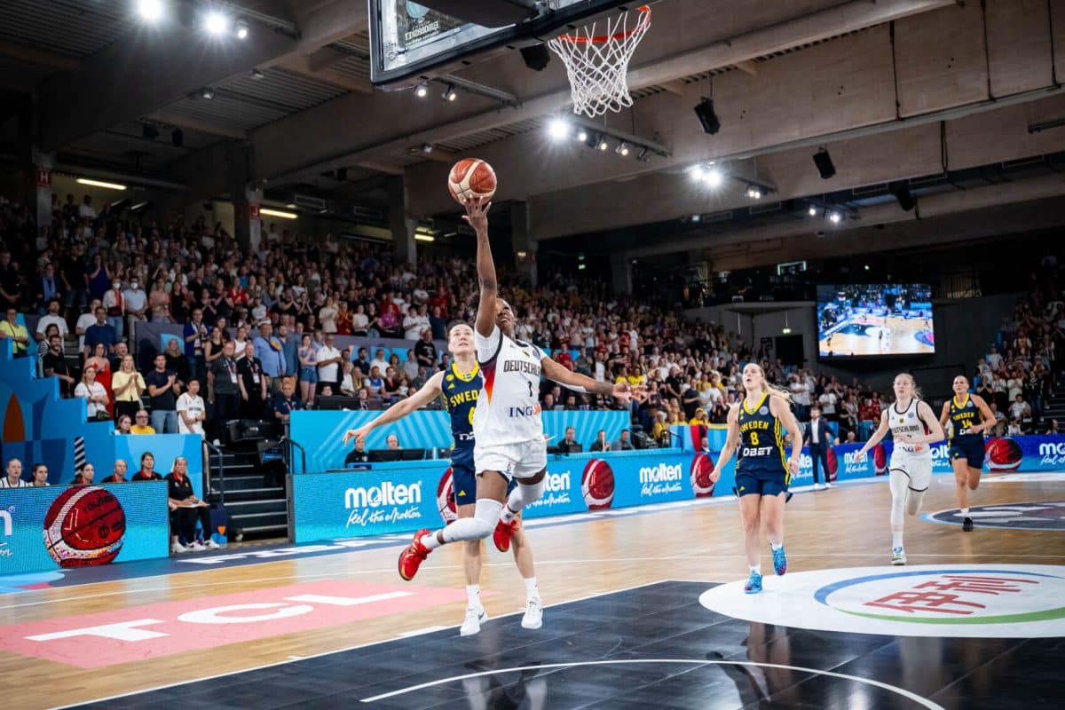 Basketball Hamburg 19.06.2025
FIBA Women’s Eurobasket 2025
Vorrunde Gruppe D
Deutschland (GER) - Schweden(SWE)
Foto: Tilo Wiedensohler/camera4